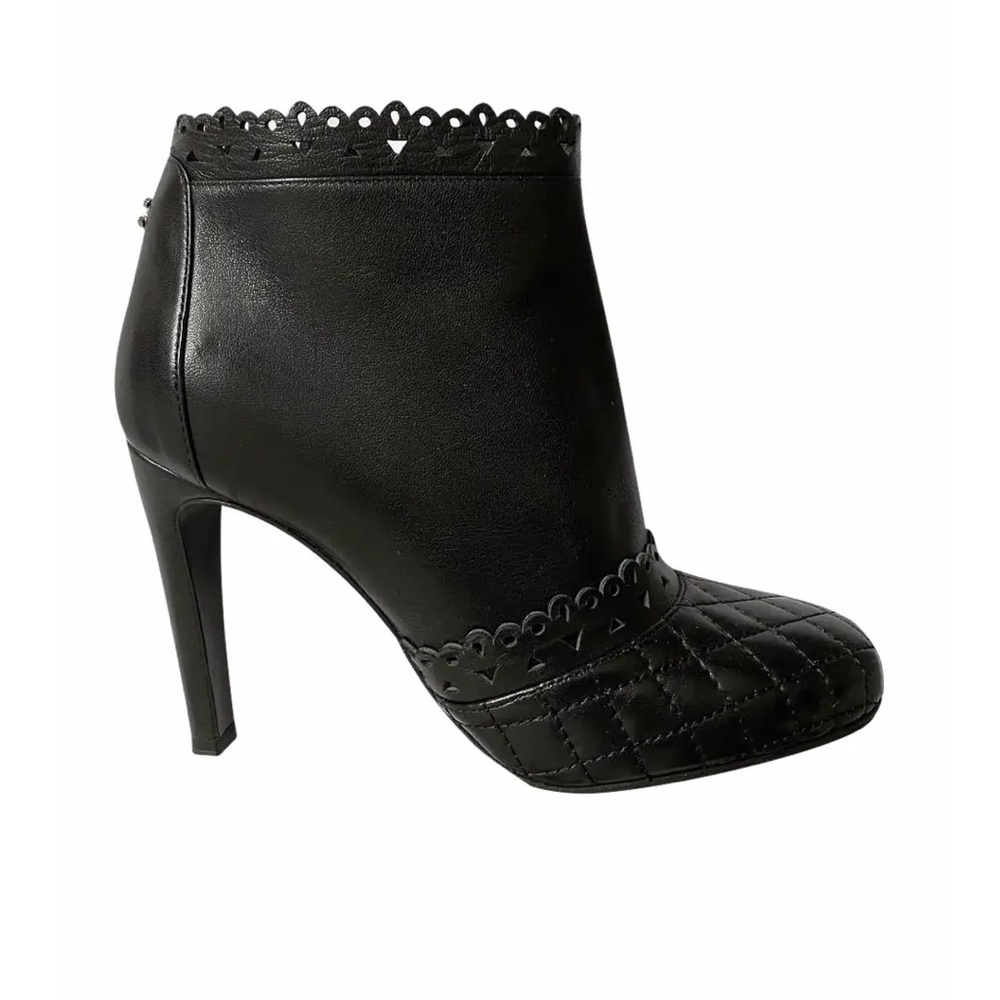 Chanel Interlocking CC Logo Boots - Picture 2 of 7